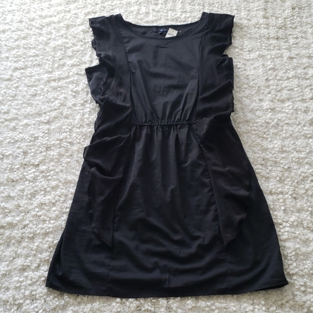 New Sleeveless GAP Dress